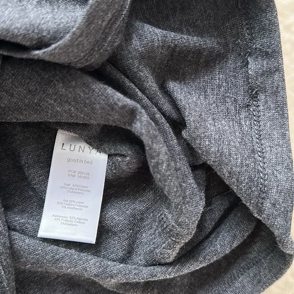 Lunya restore cotton crew neck - Picture 5 of 6